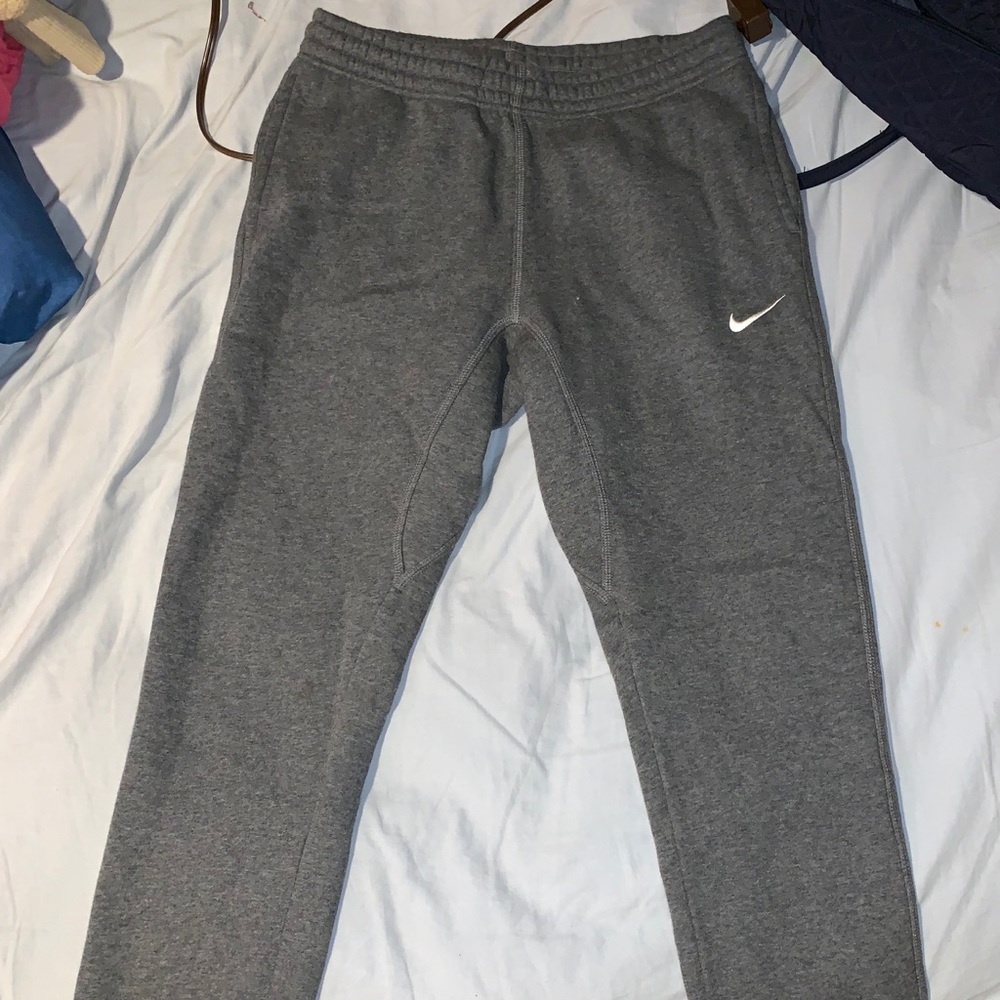 grey Nike joggers